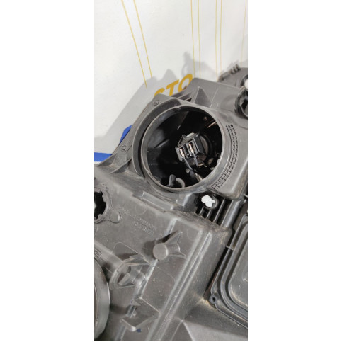 Фара ліва Рено Меган 4 15- 260609169R нова