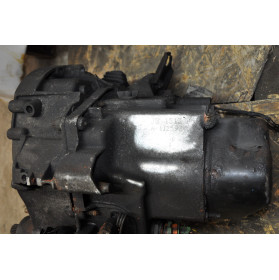 КПП Рено Кліо передній стартер, без датчика швидкості б/в (JB1513)