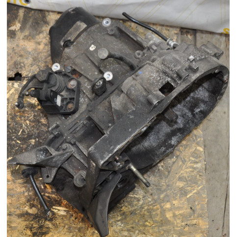 КПП механічна коробка передач Рено Сценік 3 JR5 103 б/в