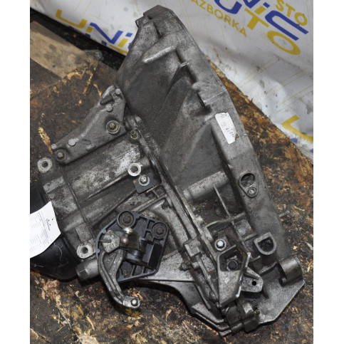 КПП механічна 5-ти ступенева коробка передач Рено Меган 2 JR5 110 б/в