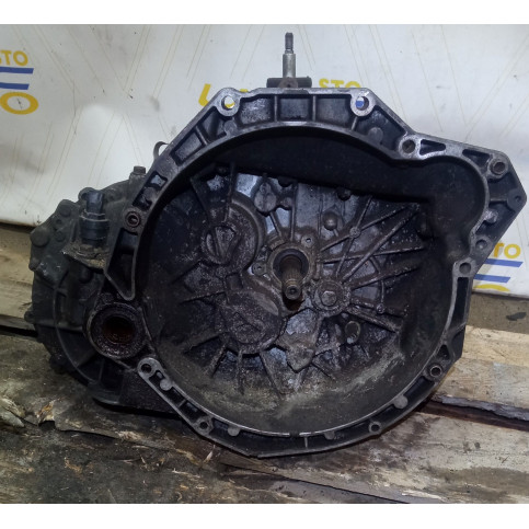 КПП 5-ти ступ. 2.2 dсi Рено Майстер 2 б/в (PF1AA009, 7701712495, C127502)