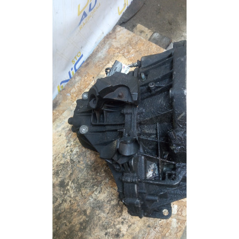 КПП 6-ти ступ. 1.5 dсi Рено Сценік 3 бв TL4A027, 8200753949, S026306 КПП 6-ти ступ. 1.5 dсi Рено Сценік 3 бв TL4A027, 8200753949, S026306